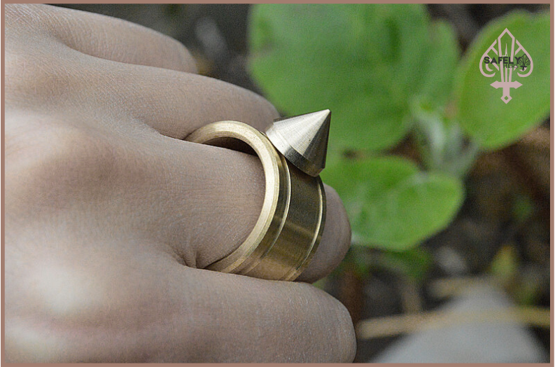 Pure Copper Finger Tiger Self-Defense Ring for Women